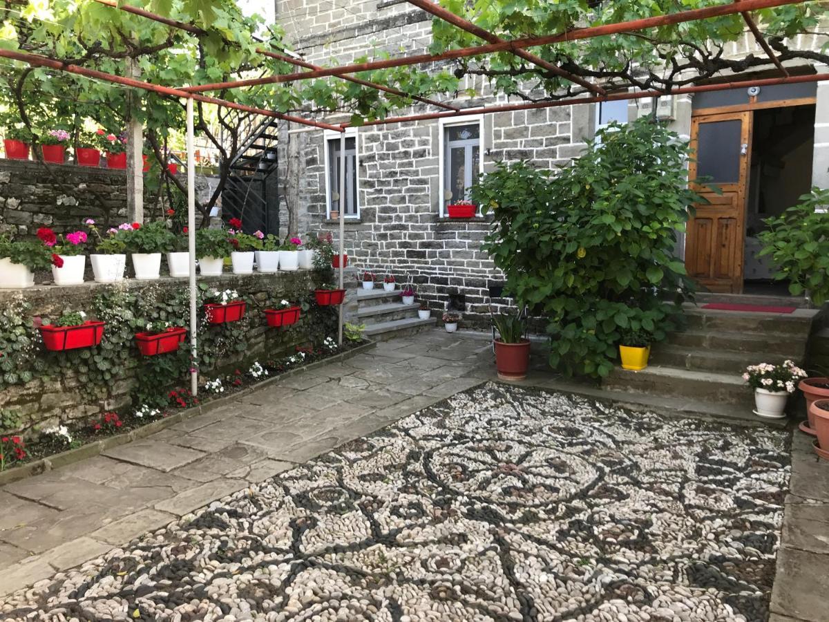 Hotel The Mosaic House - Shtepia Me Mozaik Përmet Exteriér fotografie